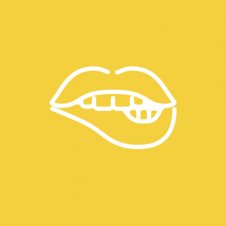 Прикусывание губы 